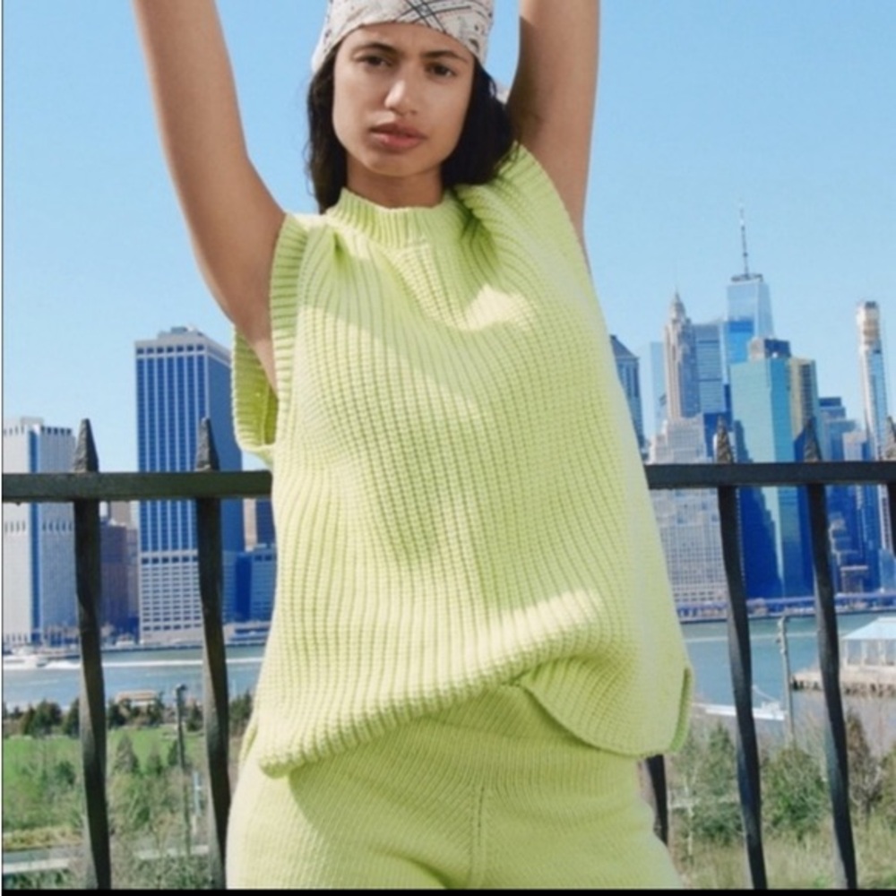 Zara Lime Green Knit Sleeveless Top and Short Set